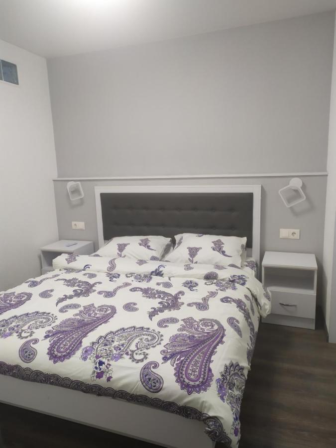 Затишна Квартира Ternopil Extérieur photo